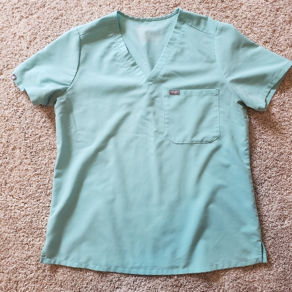 Figs Tops Figs Catarina Onepocket Scrub Top Size Large Poshmark